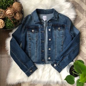 Kensie women’s cropped denim jacket - Size medium